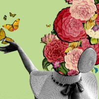 Ilustracja: na jednolitym tle odwrócona tyłem kobieta w kapeluszu słomkowym. Kapelusz jest otwarty, a prosto z głowy postaci wyrastają kwiaty. Kobieta z lewej ręki wypuszcza motyle. .Il. Ela Biryło